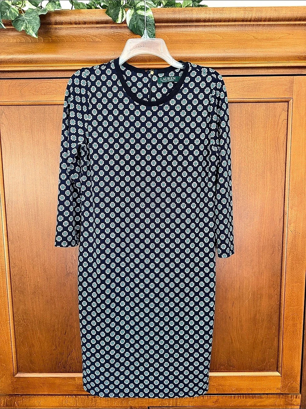 Lauren Ralph Lauren Foulard Print Midi Dress in Navy & Green Vintage size Medium